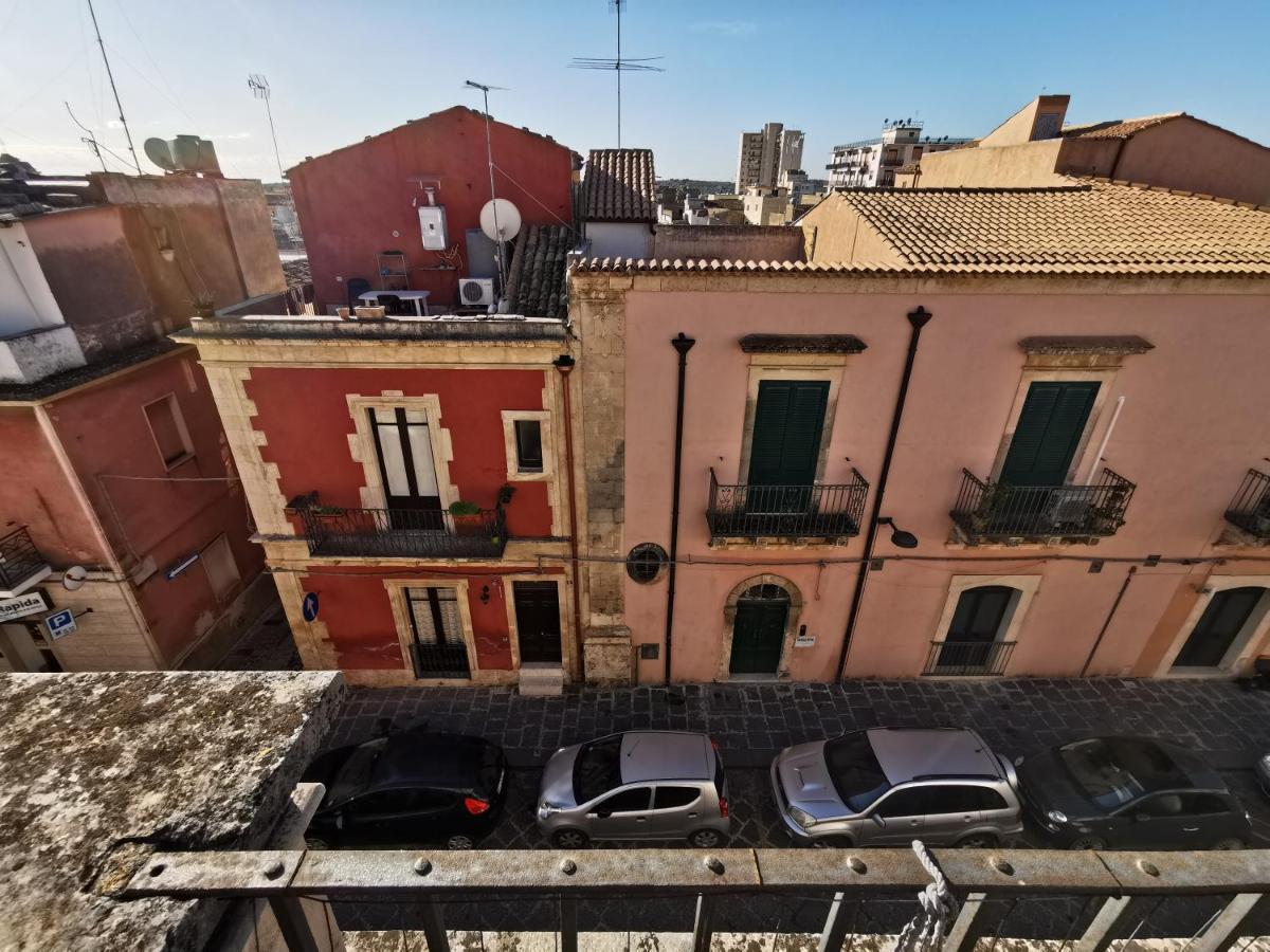 Casa Al Teatro Apartment Noto Exterior photo