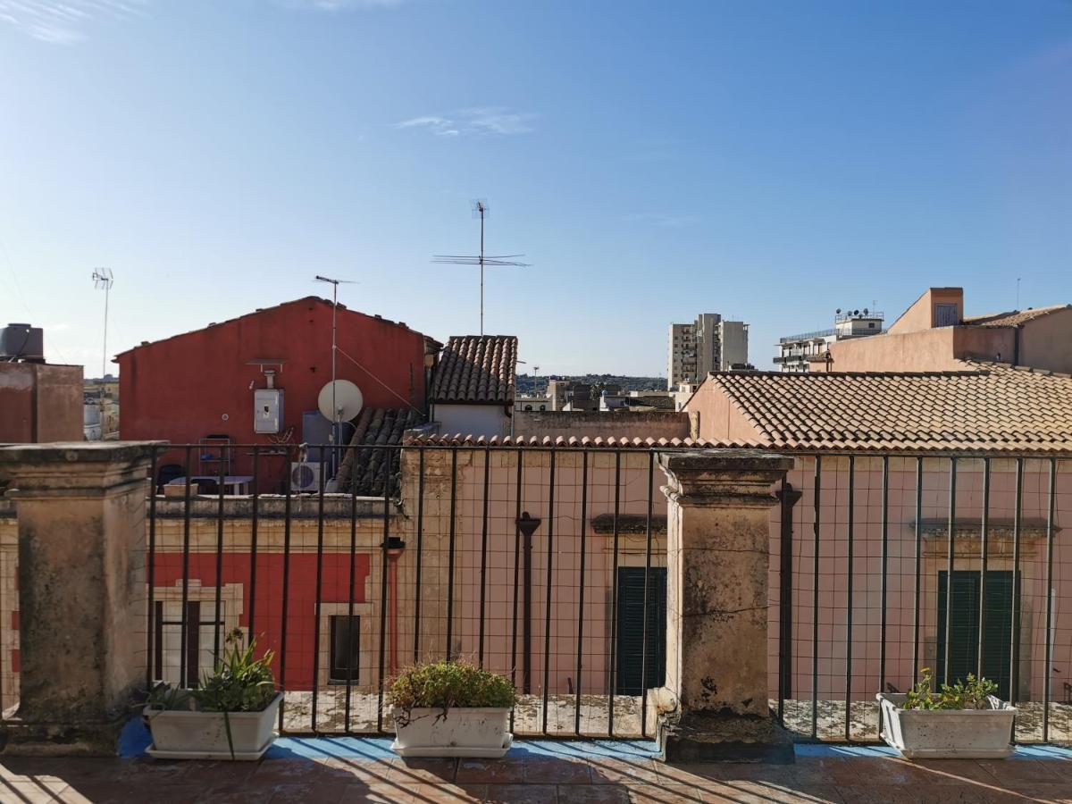 Casa Al Teatro Apartment Noto Exterior photo